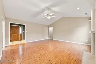 201 Sage Pl, Jacksonville, NC 28540 - Photo 7