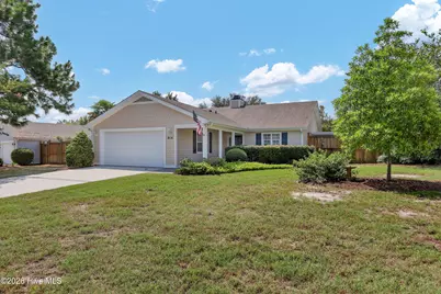 914 Royal Bonnet Drive, Wilmington, NC 28405 - Photo 1