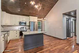 110 Blueberry Hl, Murphy, NC 28906 - Photo 25