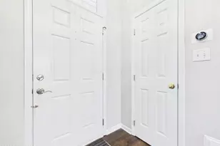 5500 Yates Garden Ln, Raleigh, NC 27606 - Photo 9