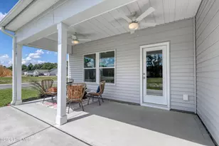 333 Mayflower Dr NW, Calabash, NC 28467 - Photo 7