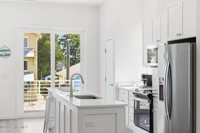 505 Greenville Avenue #2, Carolina Beach, NC 28428 - Photo 11