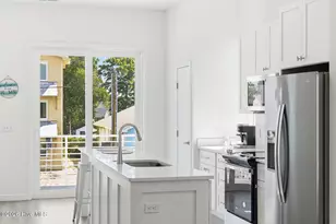 505 Greenville Ave, Carolina Beach, NC 28428 - Photo 11