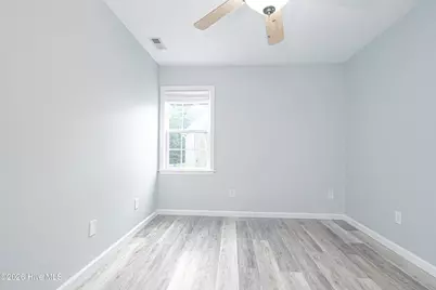 211 Canterwood Lane, New Bern, NC 28562 - Photo 11