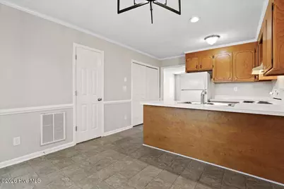 1005 Spring Forest Road #G2, Greenville, NC 27834 - Photo 11