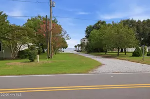 390 Pearson Cir, Newport, NC 28570 - Photo 37