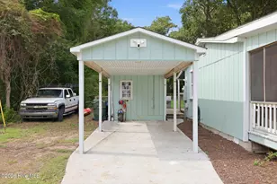 390 Pearson Cir, Newport, NC 28570 - Photo 31