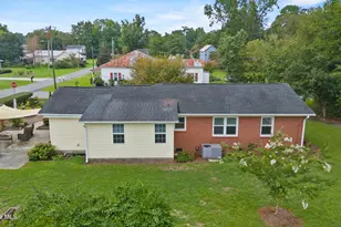 304 W Stanford St, Beulaville, NC 28518 - Photo 45