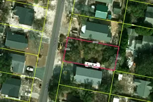 142 NE 18th St, Oak Island, NC 28465 - Photo 1