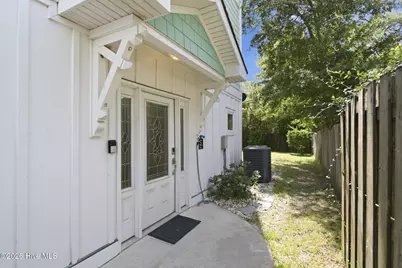 307 Greenville Avenue #Unit 2, Carolina Beach, NC 28428 - Photo 7