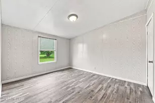 141 Woodview Ln, Kinston, NC 28501 - Photo 21