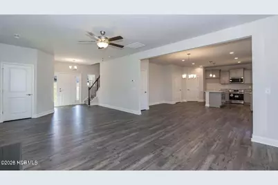 900 Harbour Pointe Drive #Fh070, New Bern, NC 28560 - Photo 5