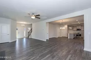 900 Harbour Pointe Dr, New Bern, NC 28560 - Photo 5
