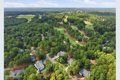 885 Monticello Drive, Pinehurst, NC 28374 - Photo 13