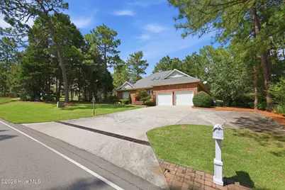 885 Monticello Drive, Pinehurst, NC 28374 - Photo 3