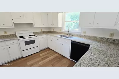 2342 Miller Circle, Winterville, NC 28590 - Photo 13
