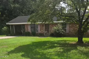 808 Weaver Dr, Goldsboro, NC 27530 - Photo 1