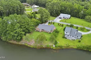 107 Silver Lake Ct, Swansboro, NC 28584 - Photo 11