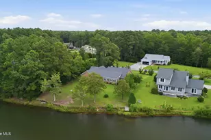 107 Silver Lake Ct, Swansboro, NC 28584 - Photo 49