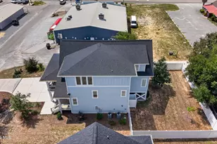 101 NE 64th St, Oak Island, NC 28465 - Photo 47