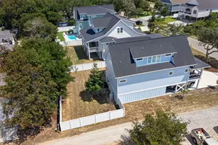 101 NE 64th St, Oak Island, NC 28465 - Photo 5
