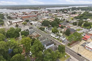 403 N Market St, Washington, NC 27889 - Photo 45