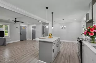 4509 Kings Dr, Wilmington, NC 28405 - Photo 13