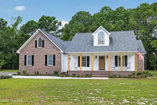 21 Oyster Point Ln, Hampstead, NC 28443 - Photo 5