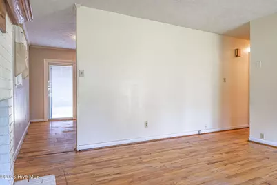 190 Morgan Drive, Raeford, NC 28376 - Photo 7