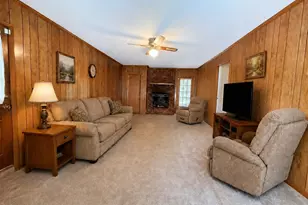 201 Forest Dr, La Grange, NC 28551 - Photo 5