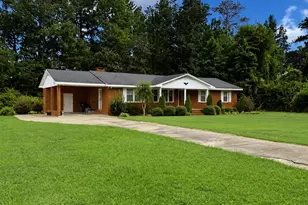 201 Forest Dr, La Grange, NC 28551 - Photo 3