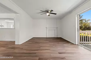 42 N Sixth St, Clarkton, NC 28433 - Photo 3