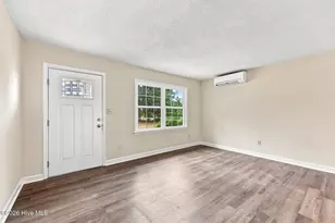 213 Nine Foot Rd, Newport, NC 28570 - Photo 5