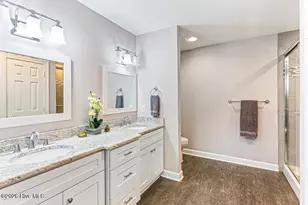 24 Village Green Cir, Southern Pines, NC 28387 - Photo 15