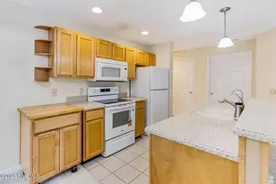 3350 Club Villas Dr, Southport, NC 28461 - Photo 7