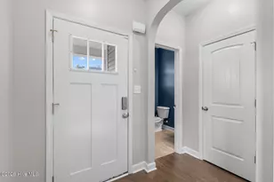 833 Tuscarora Trl, Jacksonville, NC 28546 - Photo 9
