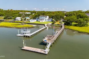 317 Sea Hawk St, Beaufort, NC 28516 - Photo 7