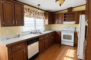 2202 Hollyhock Ln, Deep Run, NC 28525 - Photo 13