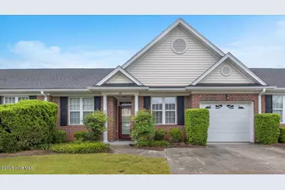 5006 Carleton Drive #Unit 121, Wilmington, NC 28403 - Photo 1