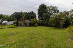 210 Albania St, Edenton, NC 27932 - Photo 13
