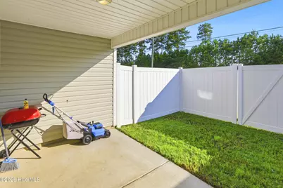 121 W Murrow Lane, Jacksonville, NC 28546 - Photo 39