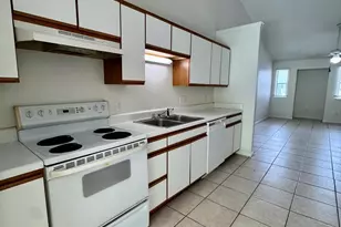 217 Wyndham Cir, Greenville, NC 27858 - Photo 7