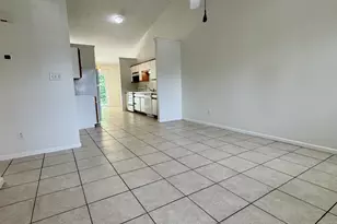 217 Wyndham Cir, Greenville, NC 27858 - Photo 5