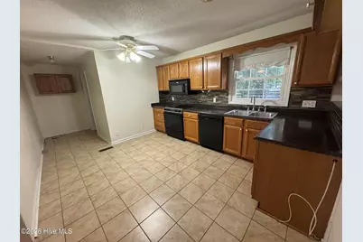 104 Still Forest Place, Jacksonville, NC 28540 - Photo 5