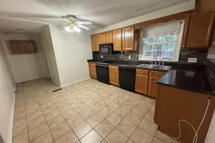 104 Still Forest Pl, Jacksonville, NC 28540 - Photo 5
