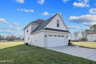 158 Turkey Trot Ln, Raeford, NC 28376 - Photo 3