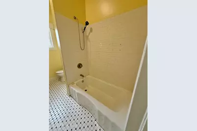 505 W Lenoir Avenue, Kinston, NC 28501 - Photo 29