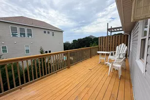 107 Bryan St, Emerald Isle, NC 28594 - Photo 9