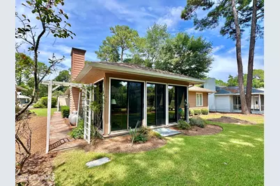 515 Fairway Drive W, Sunset Beach, NC 28468 - Photo 3
