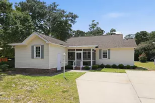 116 Noyes Ave, Morehead City, NC 28557 - Photo 17